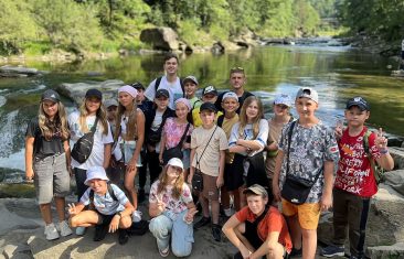 Незабутня прогулянка в Яремче: відкрий Карпати разом з OneCamp!
